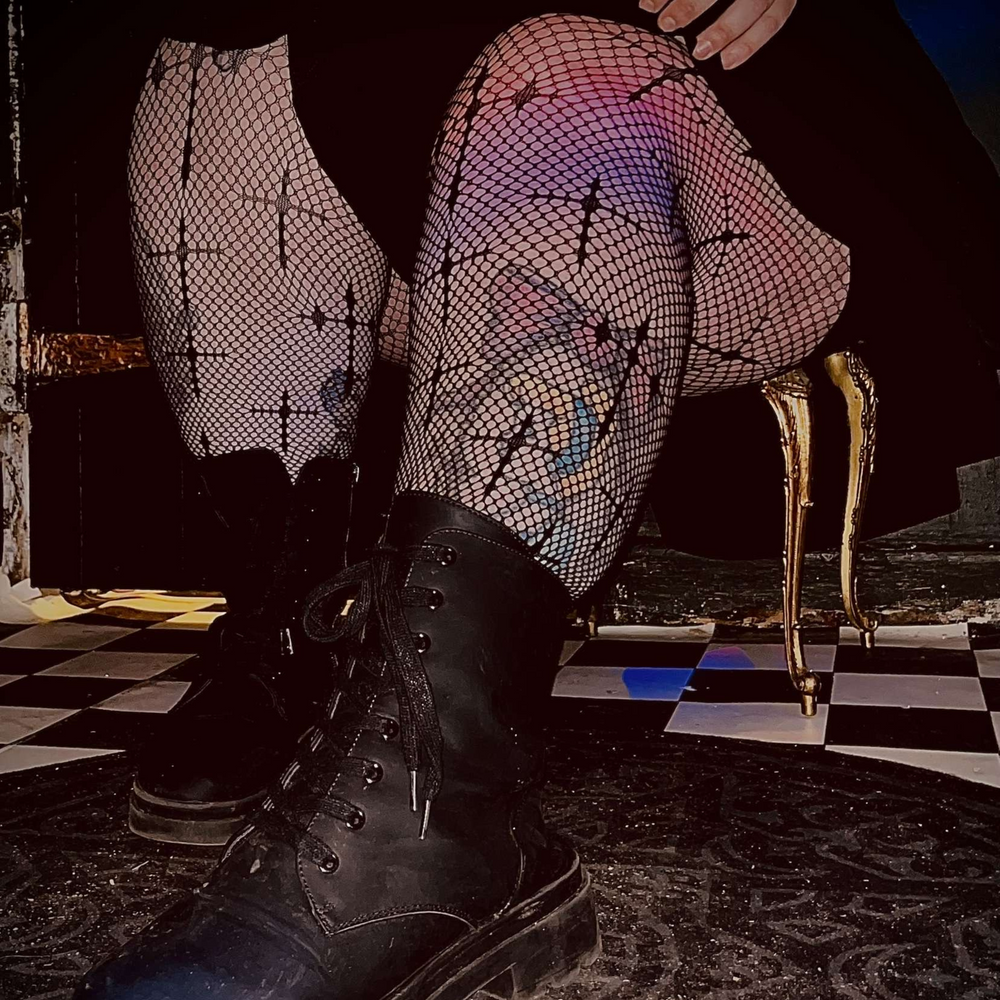 Vertical Cross Net Tights