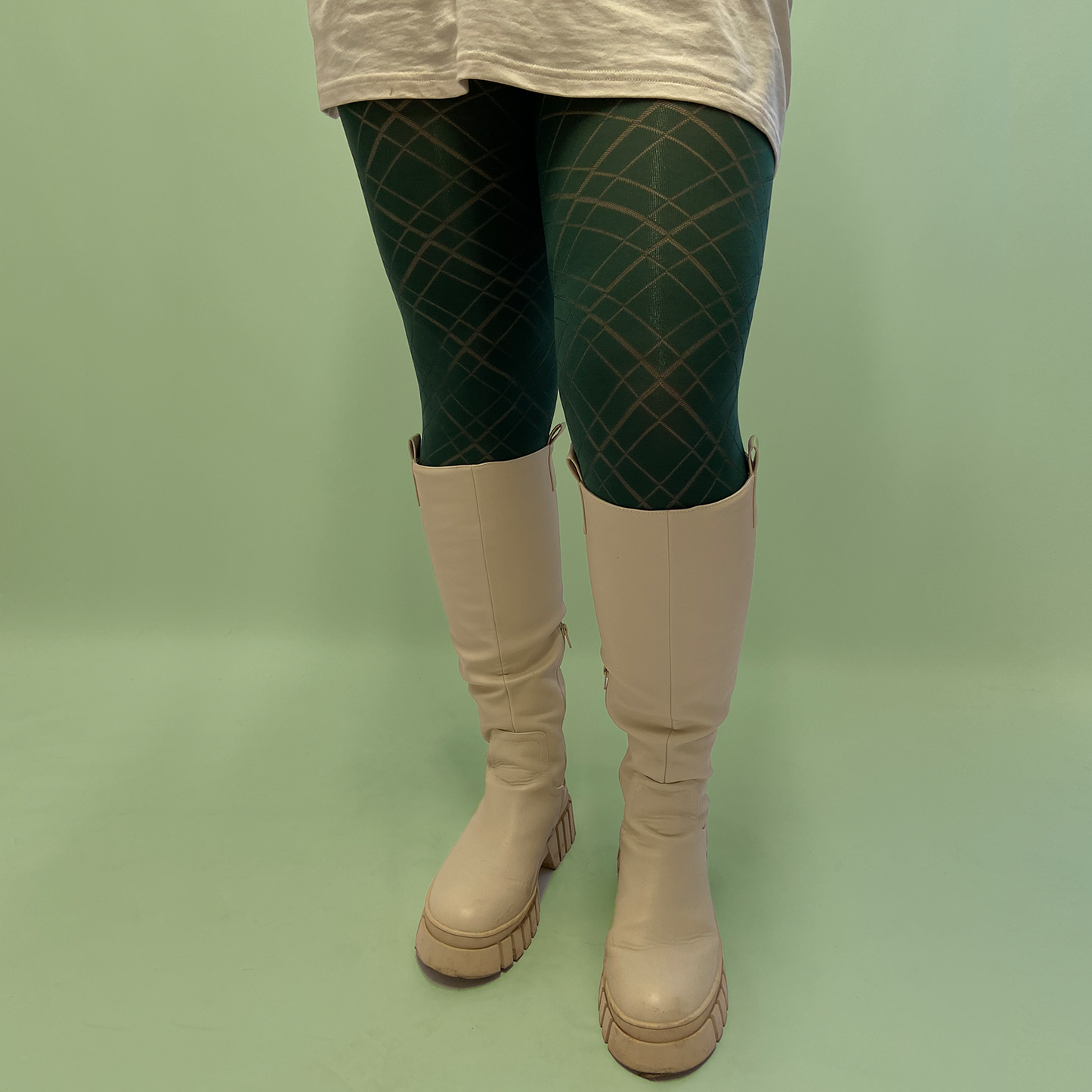 
                  
                    Green  Tights with Lattice Pattern
                  
                
